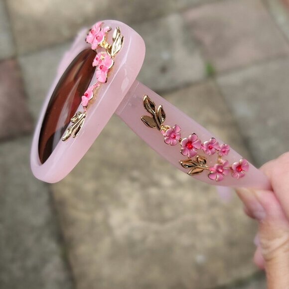 NEW Retro 50\'s Pink Flower Accented Cat\'s Eye Sunglasses main image 5